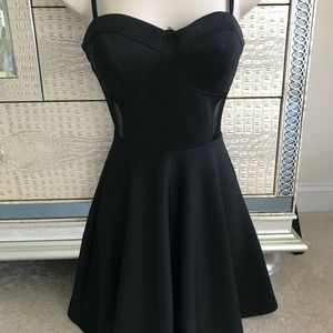 2b Bebe Bustier Flare Shoulder Strap Dress